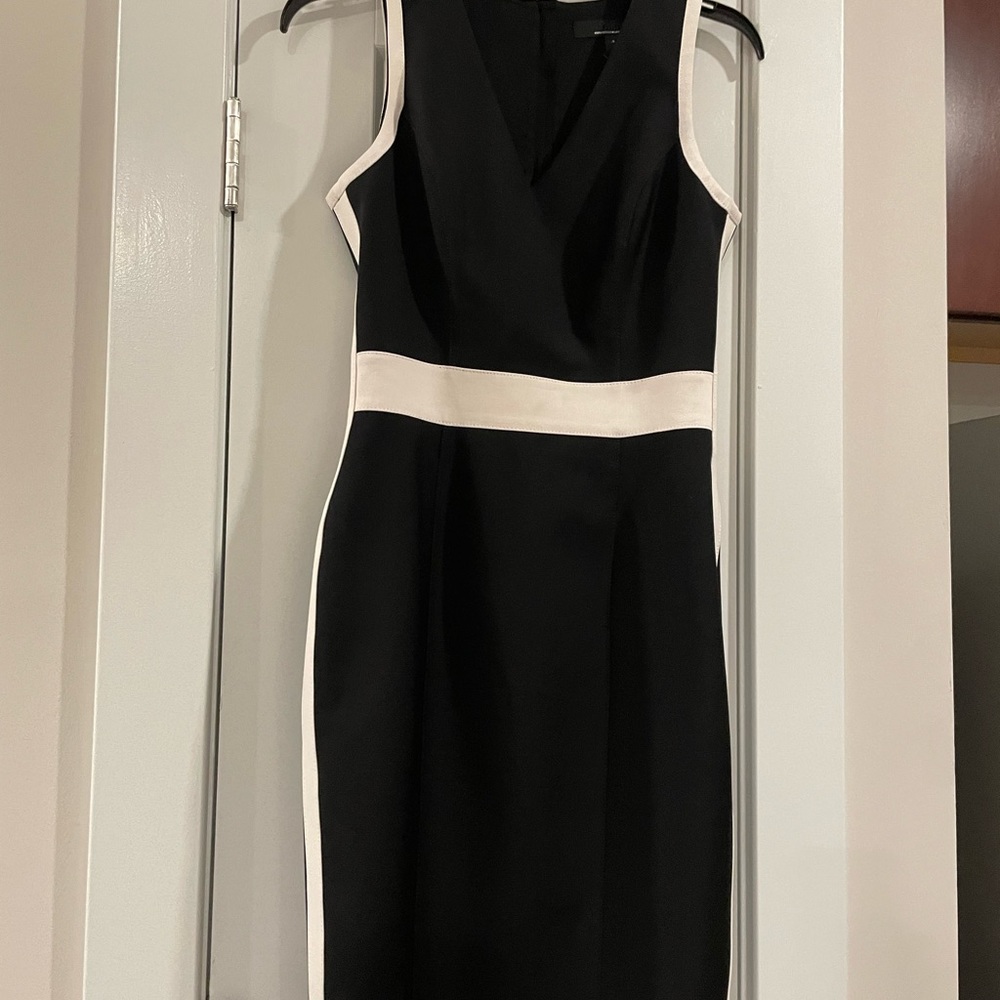 Colorblock black & white v neck dress